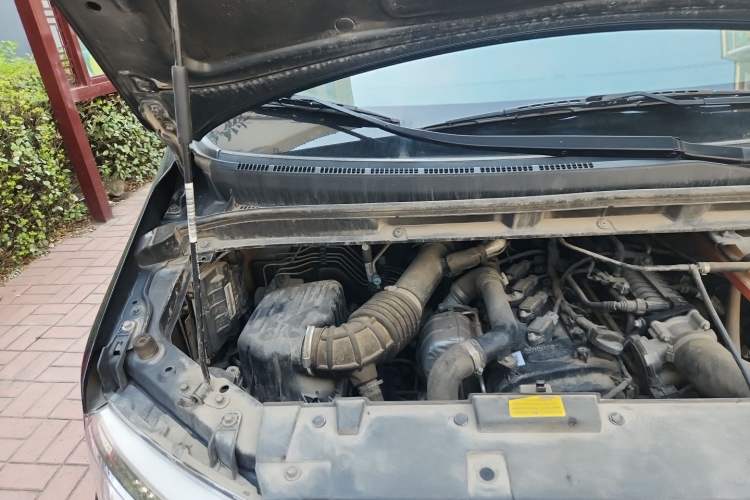 Used JAC Refine M3 2022 PLUS 1.5T 7-Seater Standard Model Engine Bay Right