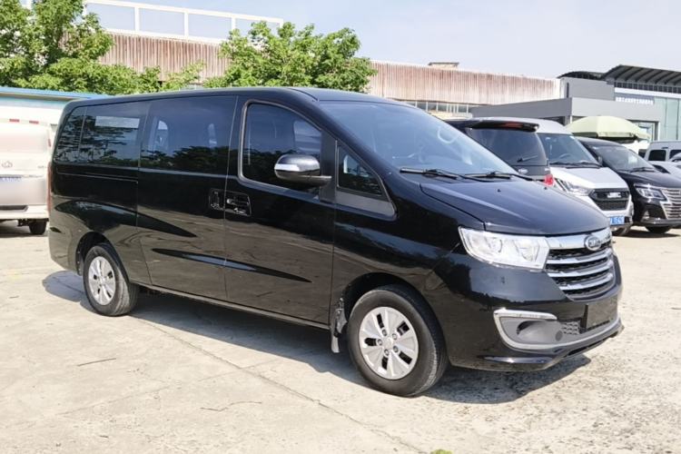 Used JAC Refine M3 2022 PLUS 1.8L 7-seater Standard Model Exterior 1
