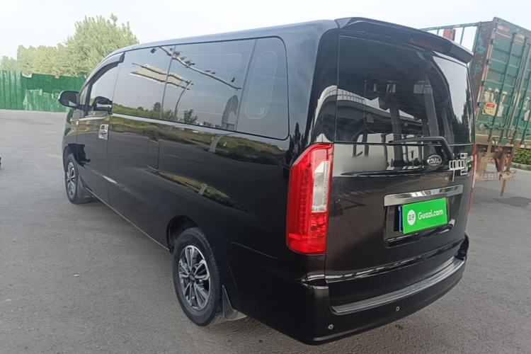 Used JAC Refine M3 2022 PLUS 1.5T 7-Seater Standard Model Exterior 2