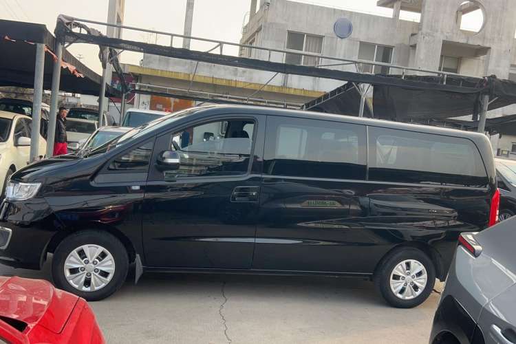 Used JAC Refine M3 2022 PLUS IKEA Edition 1.8L Comfort Version Exterior 5
