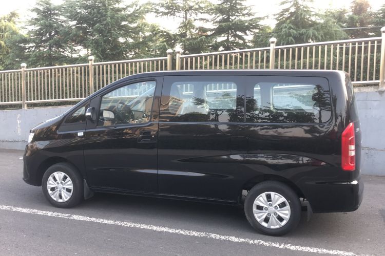 Used JAC Refine M3 2022 1.8L 7-seat Standard Edition Exterior 5