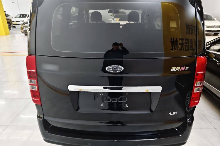 Used JAC Refine M3 2022 1.5T 7-Seater Standard Edition Exterior 6