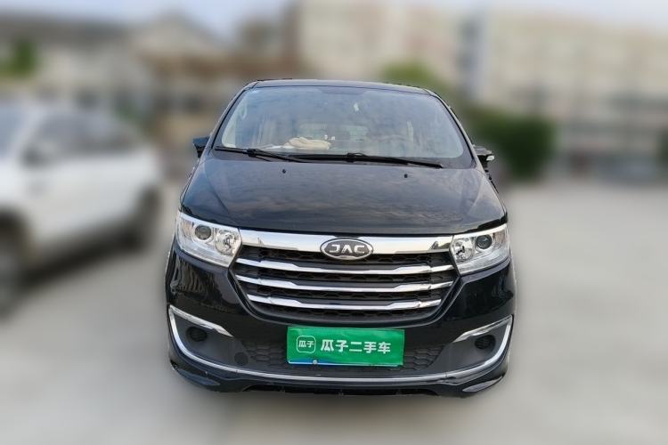 Used JAC Refine M3 2022 PLUS 1.8L 7-seater Standard Model Front