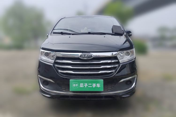 Used JAC Refine M3 2022 PLUS 1.8L 7-seater Standard Model Front