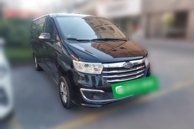 Used JAC Refine M3 2022 1.8L 7-seat Standard Edition Front Right 45 Deg