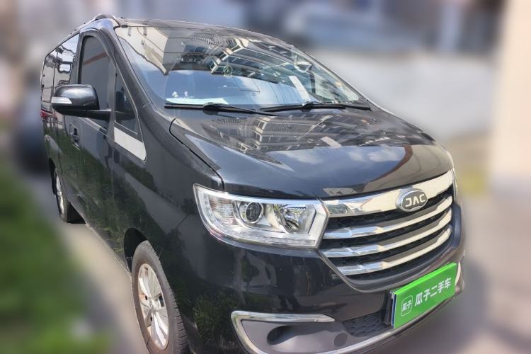 Used JAC Refine M3 2022 1.5T 7-Seater Standard Edition Front Right 45 Deg