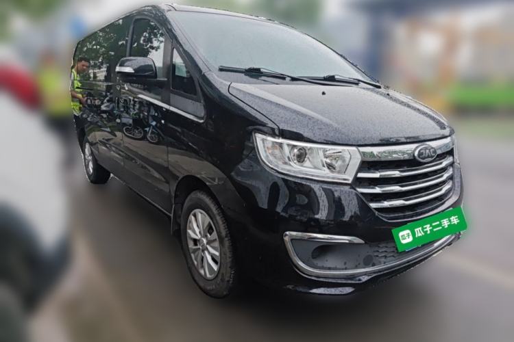 Used JAC Refine M3 2022 PLUS 1.8L 7-seater Standard Model Front Right 45 Deg