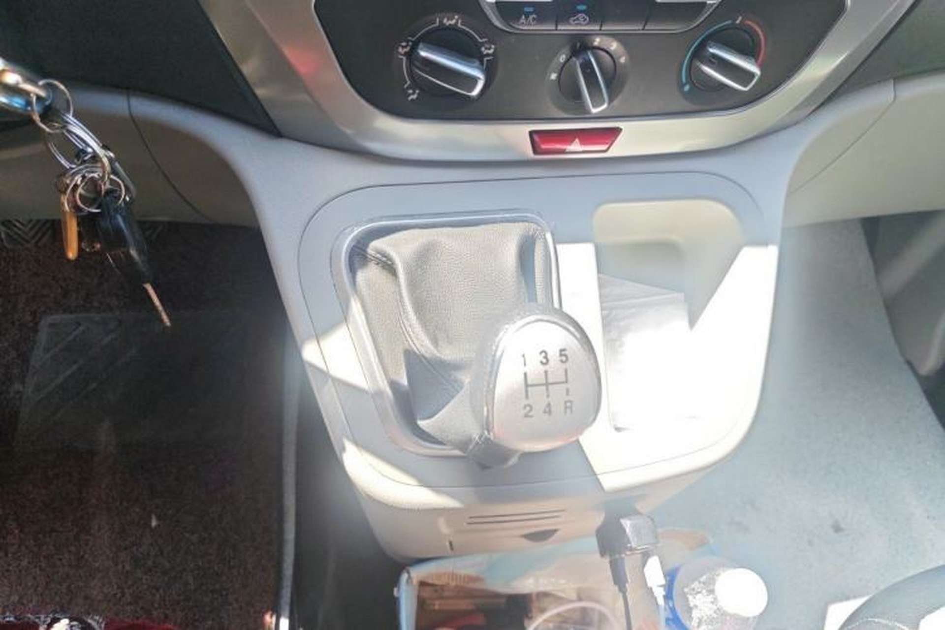 Used JAC Refine M3 2022 PLUS IKEA Edition 1.8L Comfort Version Gear Lever