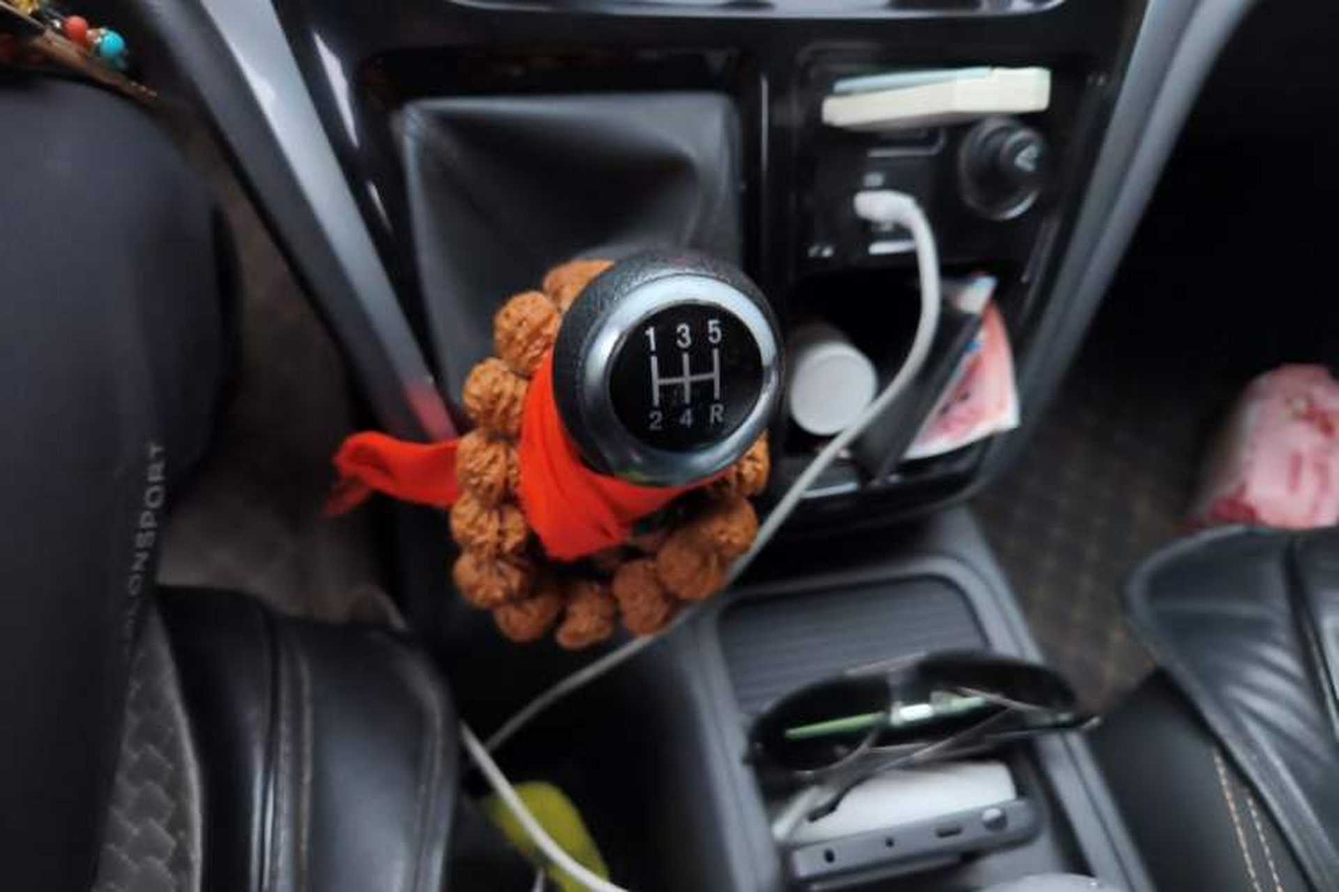 Used JAC Refine M3 2022 PLUS IKEA Edition 1.8L Comfort Version Gear Lever