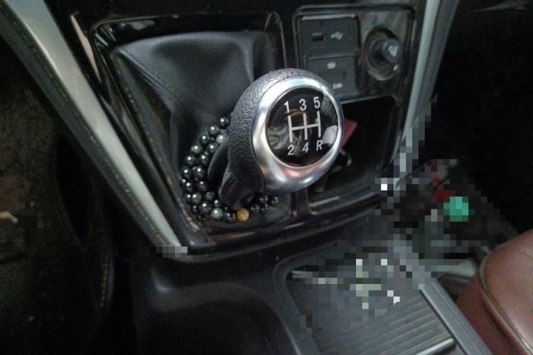 Used JAC Refine M3 2022 PLUS 1.5T 7-Seater Standard Model Gear Lever