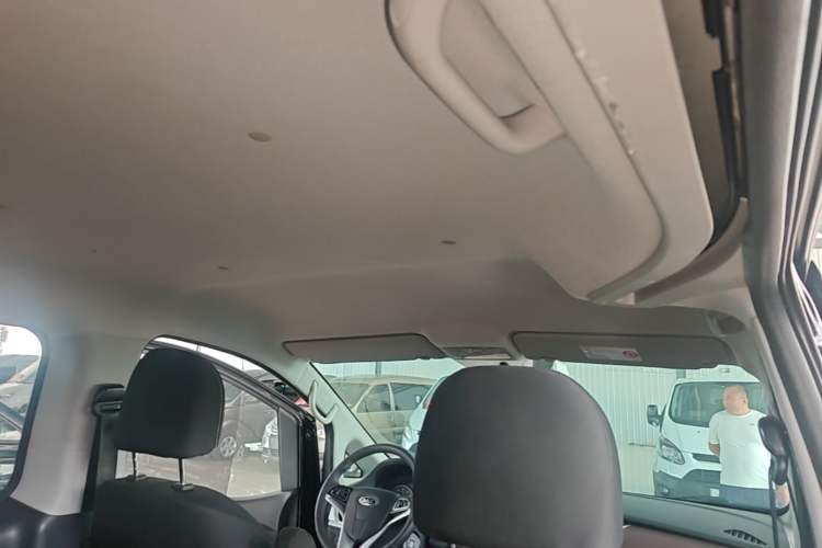 Used JAC Refine M3 2022 PLUS 1.5T 7-Seater Standard Model Headliner