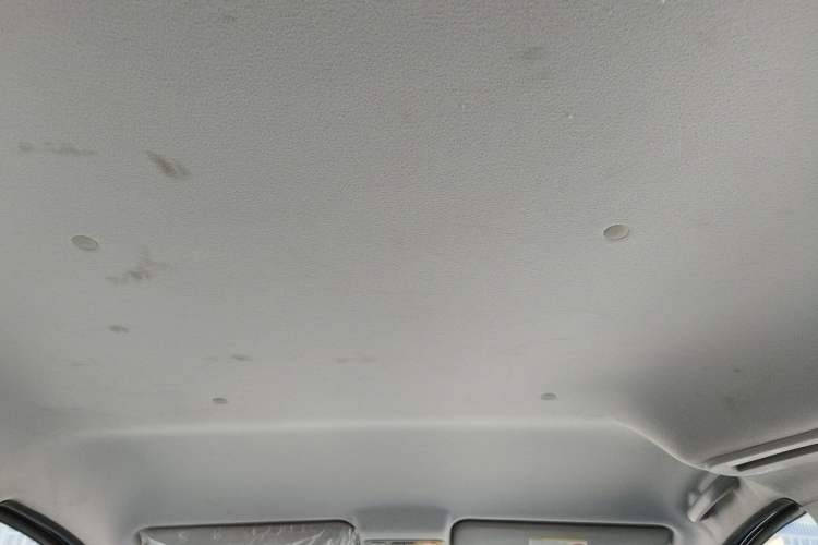 Used JAC Refine M3 2022 PLUS 1.8L 7-seater Standard Model Headliner