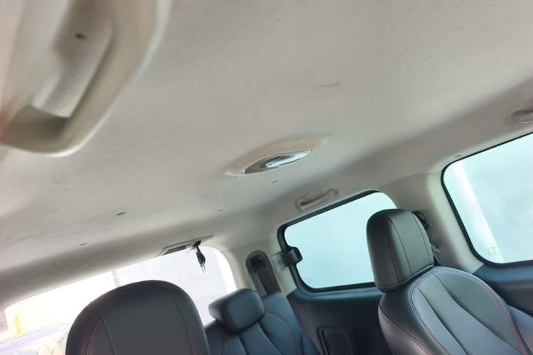 Used JAC Refine M3 2022 1.5T 7-Seater Standard Edition Headliner