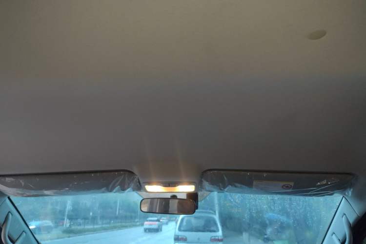 Used JAC Refine M3 2022 PLUS 1.5T 7-Seater Standard Model Headliner