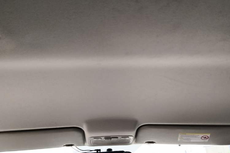 Used JAC Refine M3 2022 PLUS 1.8L 7-seater Standard Model Headliner