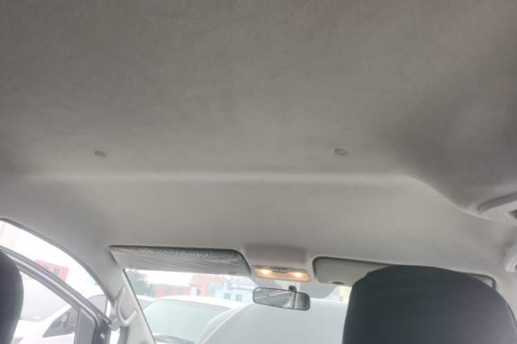 Used JAC Refine M3 2022 PLUS 1.8L 7-seater Standard Model Headliner