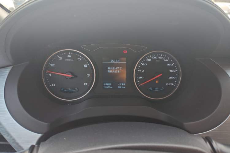 Used JAC Refine M3 2022 PLUS 1.8L 7-seater Standard Model Instrument Cluster