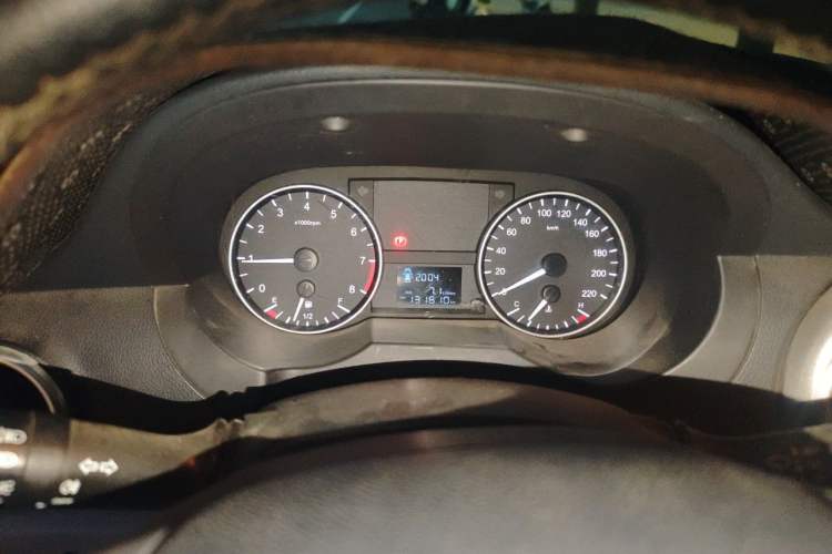 Used JAC Refine M3 2022 PLUS IKEA Edition 1.8L Comfort Version Instrument Cluster
