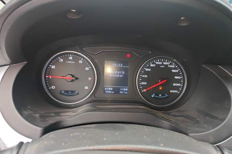 Used JAC Refine M3 2022 PLUS 1.8L 7-seater Standard Model Instrument Cluster