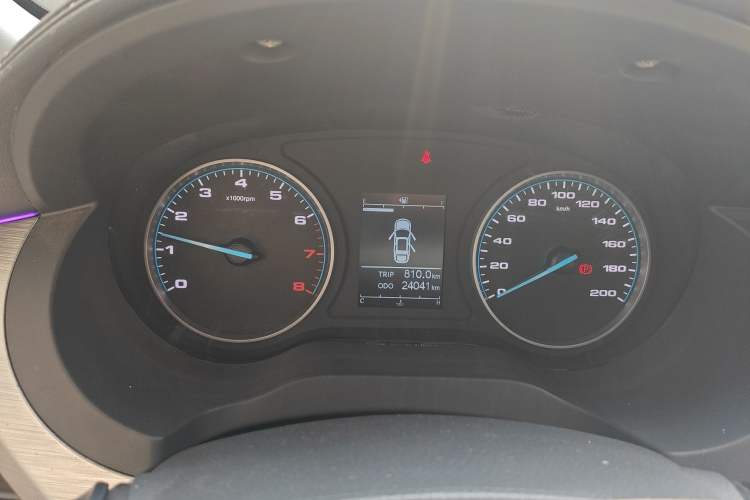 Used JAC Refine M3 2022 PLUS 1.5T 7-Seater Standard Model Instrument Cluster