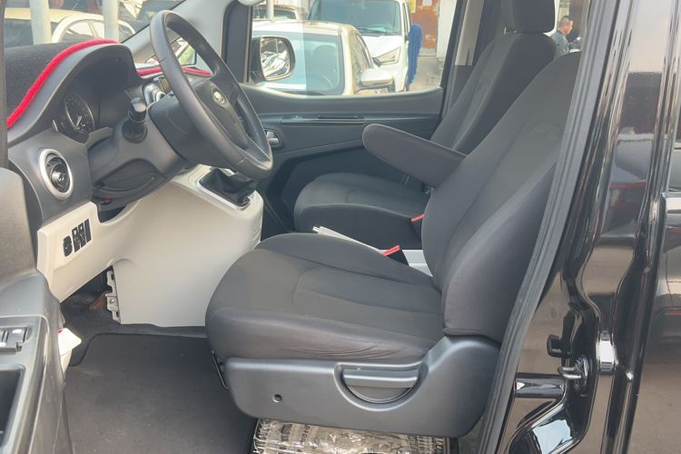 Used JAC Refine M3 2022 PLUS IKEA Edition 1.8L Comfort Version Interior 1