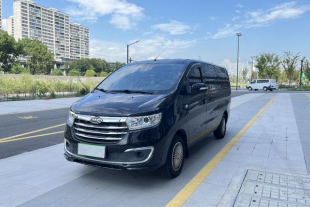 JAC Refine M3 2022 PLUS IKEA Edition 1.8L Comfort Version de segunda mano