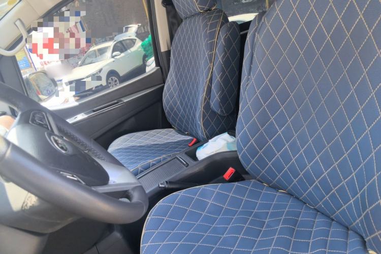 Used JAC Refine M3 2022 1.5T 7-Seater Standard Edition Left Front Seat