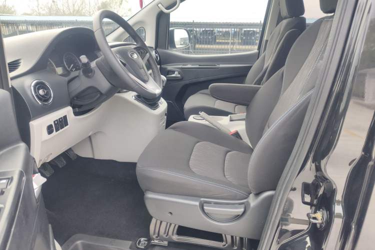 Used JAC Refine M3 2022 1.8L 7-seat Standard Edition Left Front Seat