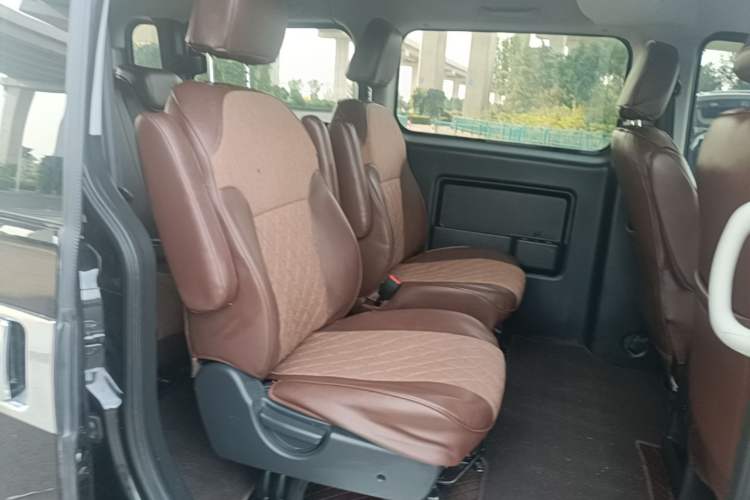 Used JAC Refine M3 2022 PLUS 1.5T 7-Seater Standard Model Left Rear Seat