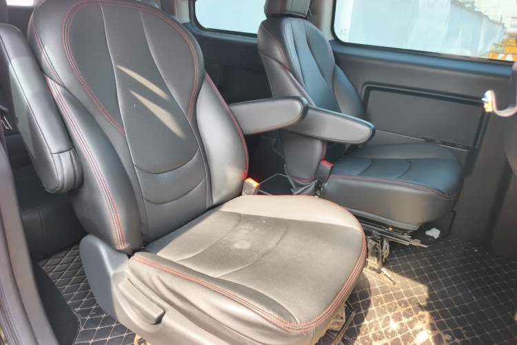 Used JAC Refine M3 2022 1.5T 7-Seater Standard Edition Left Rear Seat