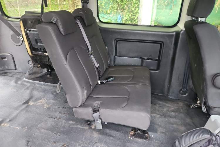 Used JAC Refine M3 2022 PLUS Creator Edition 1.5T Luxury Model Left Rear Seat
