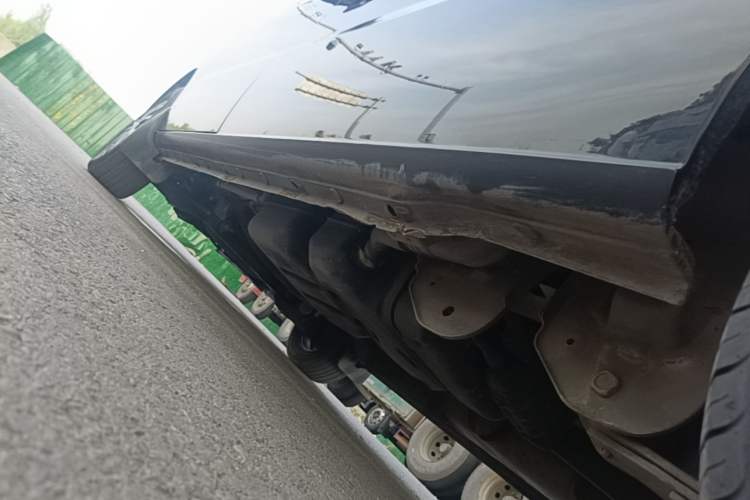 Used JAC Refine M3 2022 PLUS 1.5T 7-Seater Standard Model Left Side Sill