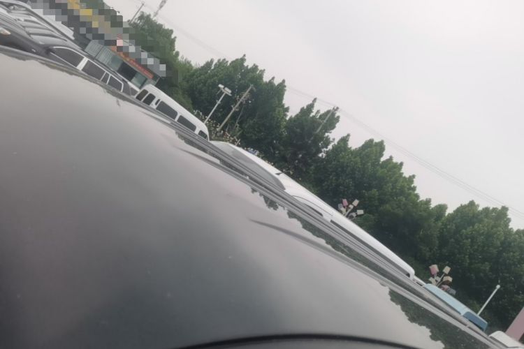 Used JAC Refine M3 2022 PLUS 1.8L 7-seater Standard Model Roof