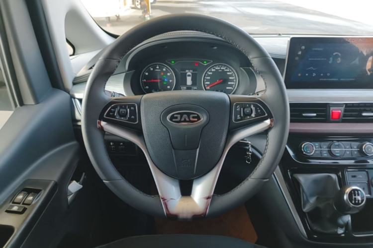 Used JAC Refine M3 2022 1.5T 7-Seater Standard Edition Steering Wheel
