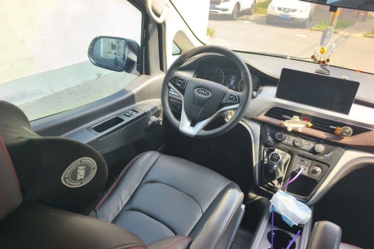 Used JAC Refine M3 2022 1.5T 7-Seater Standard Edition Steering Wheel