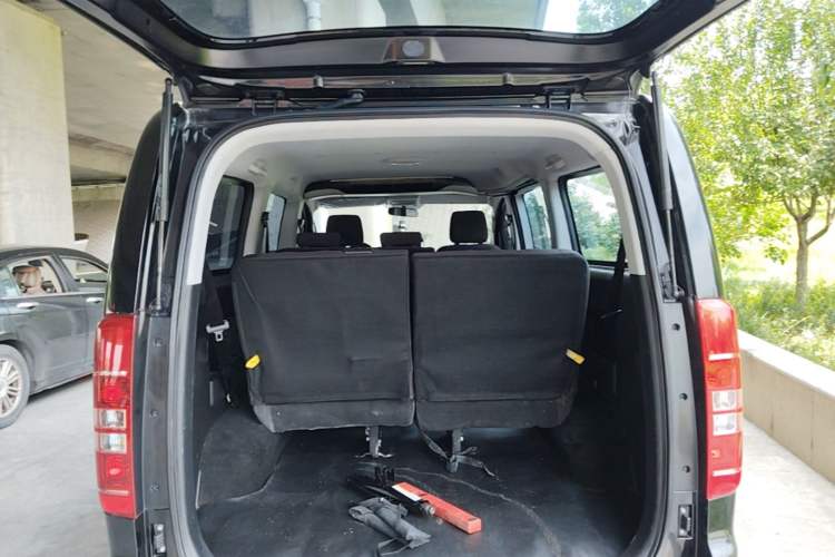 Used JAC Refine M3 2022 PLUS IKEA Edition 1.8L Comfort Version Trunk