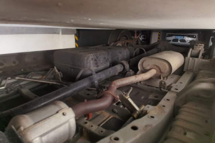 Used JAC Refine M3 2022 1.8L 7-seat Standard Edition Chassis Front Right