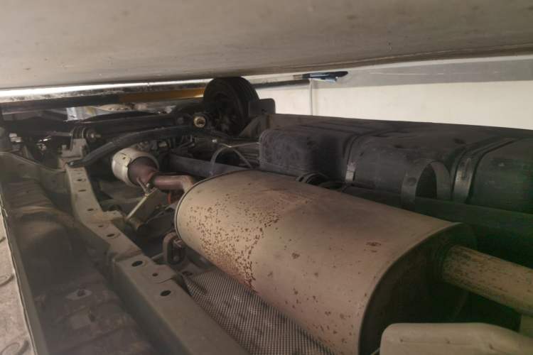 Used JAC Refine M3 2022 1.8L 7-seat Standard Edition Chassis Rear Right
