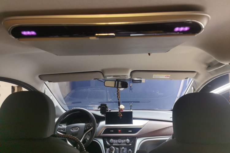 Used JAC Refine M3 2022 1.8L 7-seat Standard Edition Headliner