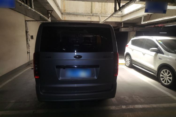 Used JAC Refine M3 2022 1.8L 7-seat Standard Edition Rear