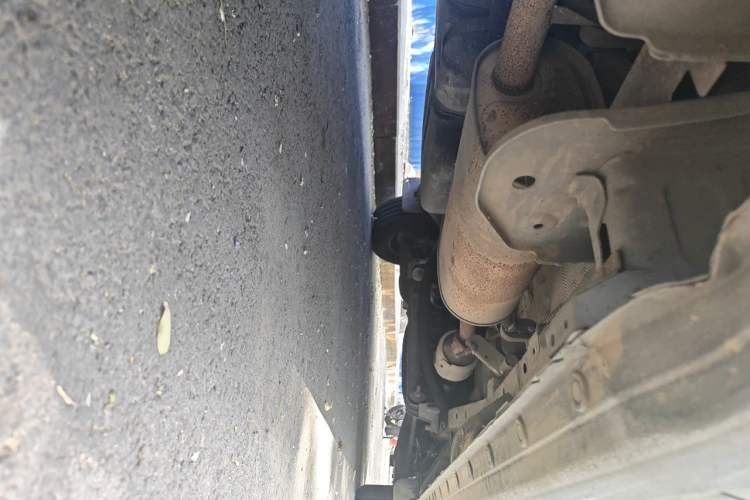 Used JAC Refine M3  Chassis Rear Right
