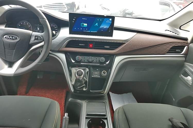 Used JAC Refine M3 2022 PLUS 1.5T 7-Seater Standard Model Audio And AC Panel