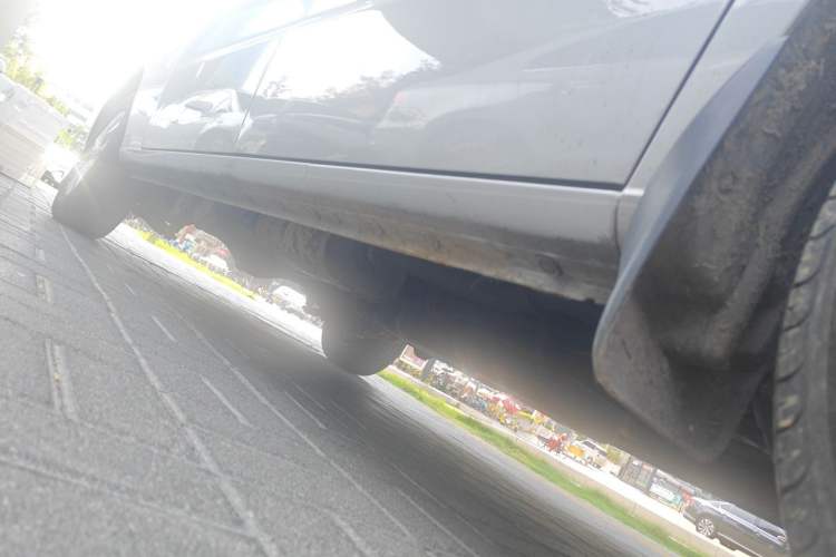 Used JAC Refine M3  Chassis Front Right