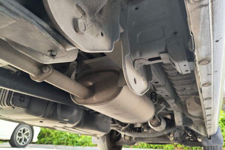 Used JAC Refine M3 2022 PLUS 1.8L 7-seater Standard Model Chassis Rear Right