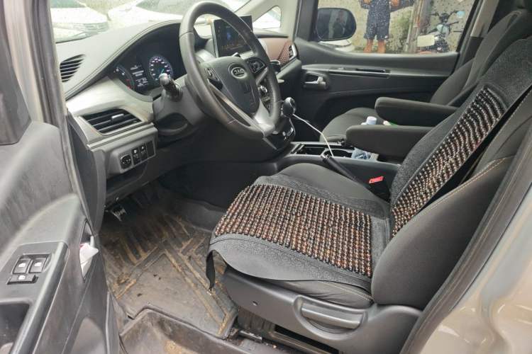 Used JAC Refine M3 2022 1.5T 7-Seater Standard Edition Driver Seat