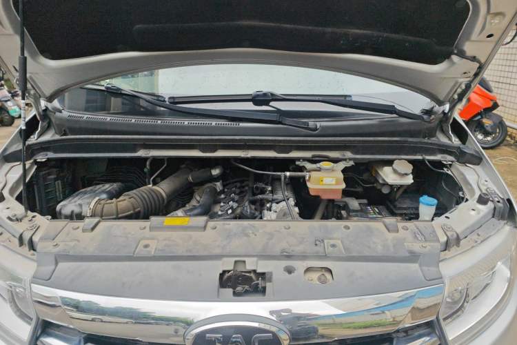 Used JAC Refine M3 2022 1.5T 7-Seater Standard Edition Engine Bay