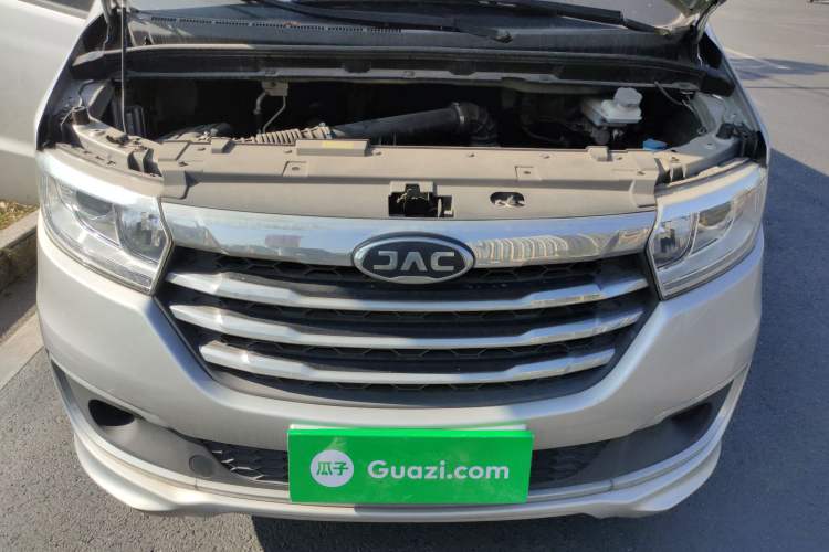 Used JAC Refine M3 2022 PLUS IKEA Edition 1.8L Comfort Version Engine Bay