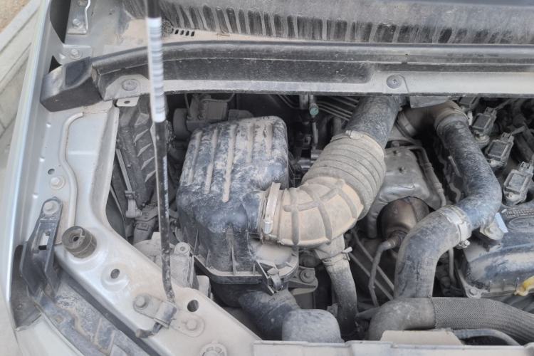 Used JAC Refine M3 2022 1.5T 7-Seater Standard Edition Engine Bay Right