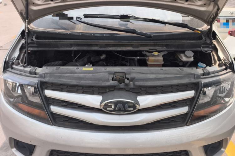 Used JAC Refine M3 2022 Creator Edition 1.5T Luxury Version Engine Bay