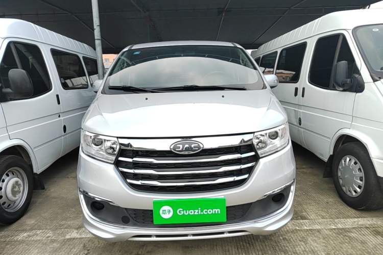 Used JAC Refine M3 2022 PLUS 1.5T 7-Seater Standard Model Front